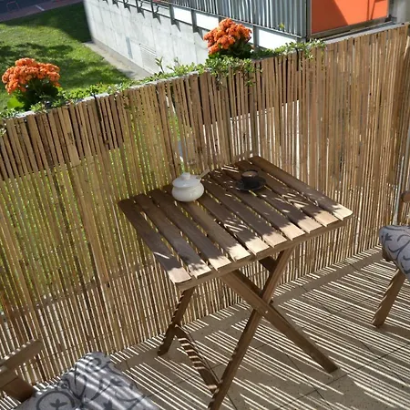 Flat, 15 Minutes From Wenceslas Square *