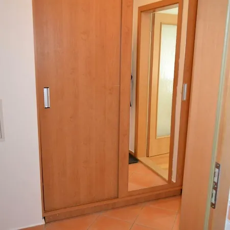 Flat, 15 Minutes From Wenceslas Square Praha